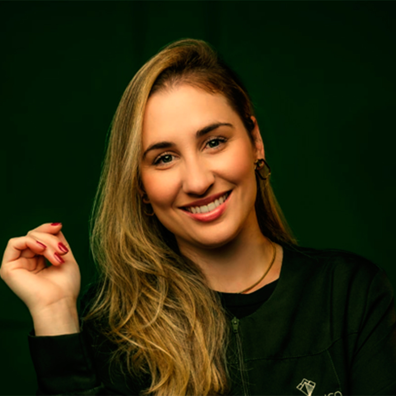 Dra Daphine Beatriz Gallo